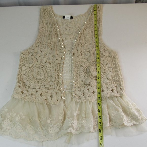 Sassy Bling Women's Lace Vest Boho Lightweight Crochet Knit Sleeveless - Picture 7 of 9